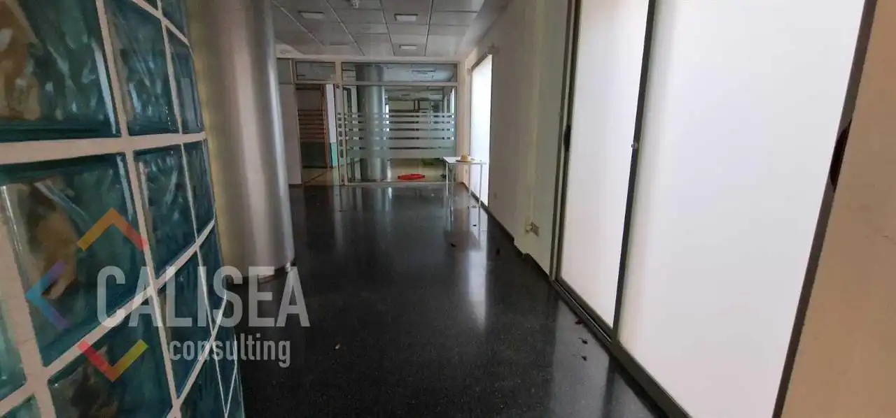 Business premises for sale in Centre - Sant Oleguer, imagen 8