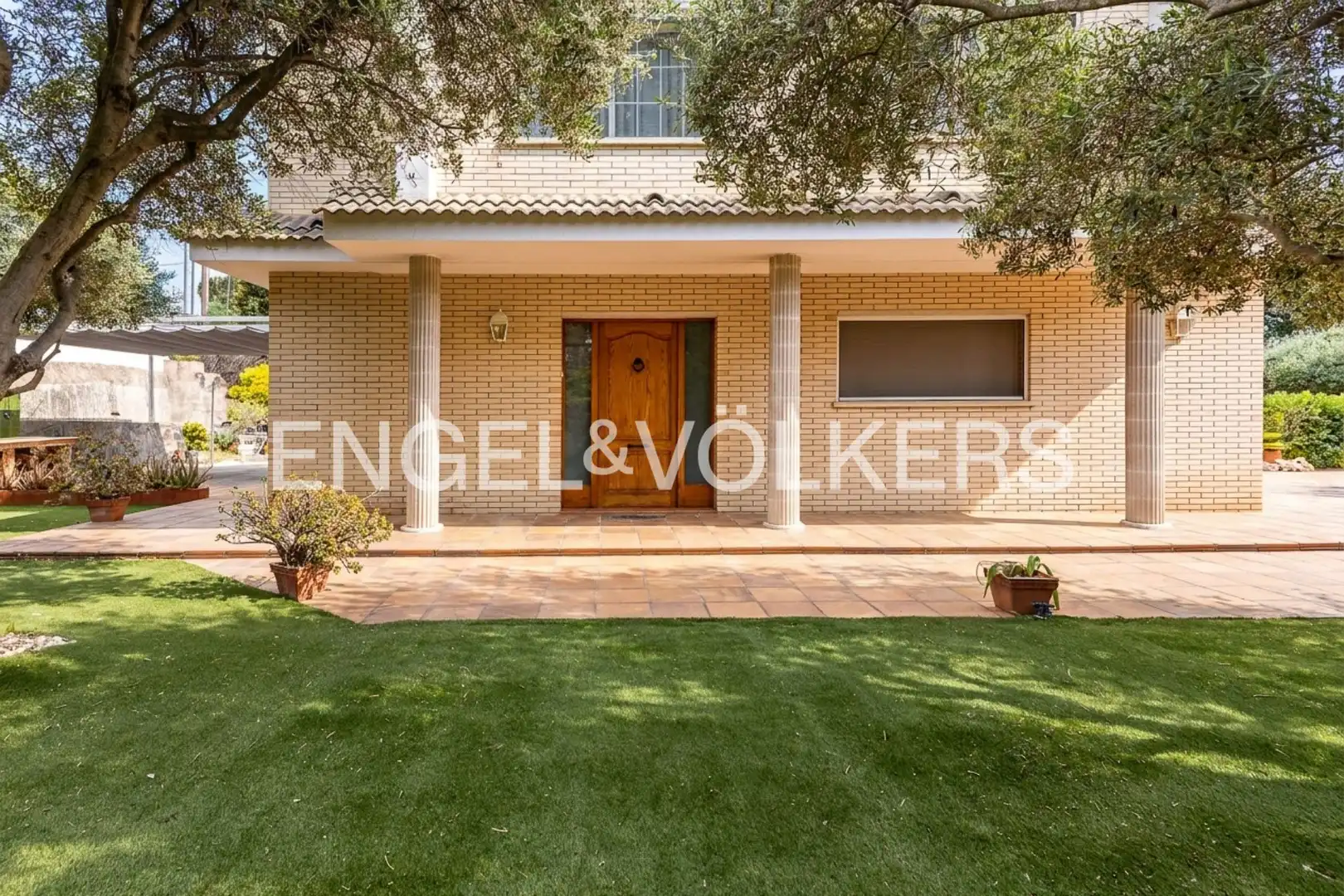 Exterior view of Houses for sale in Sant Cebrià de Vallalta  with Heating, Private garden and Balcony