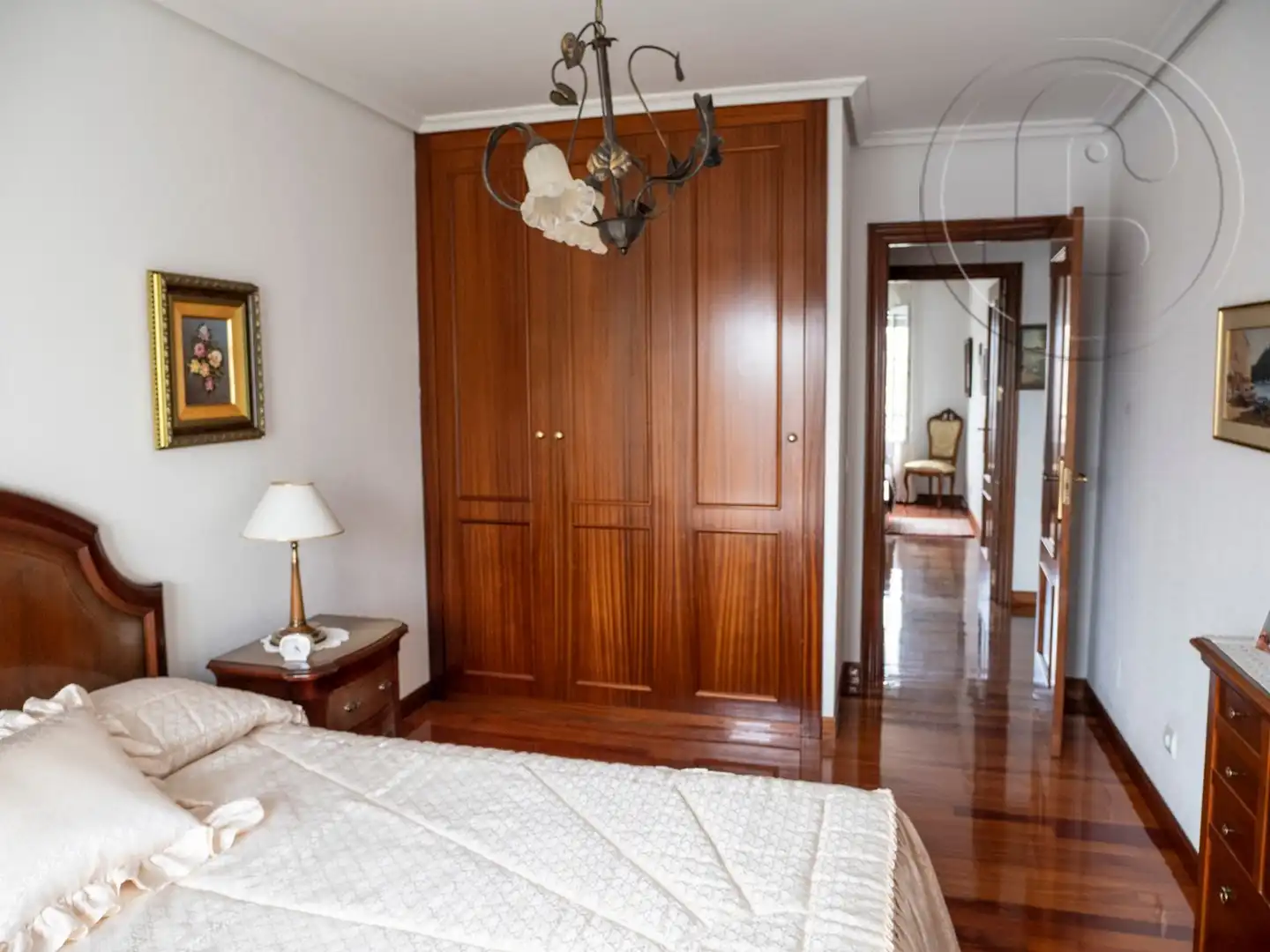 Dormitori de Pis de lloguer en Santander amb Calefacció, Parquet i Moblat