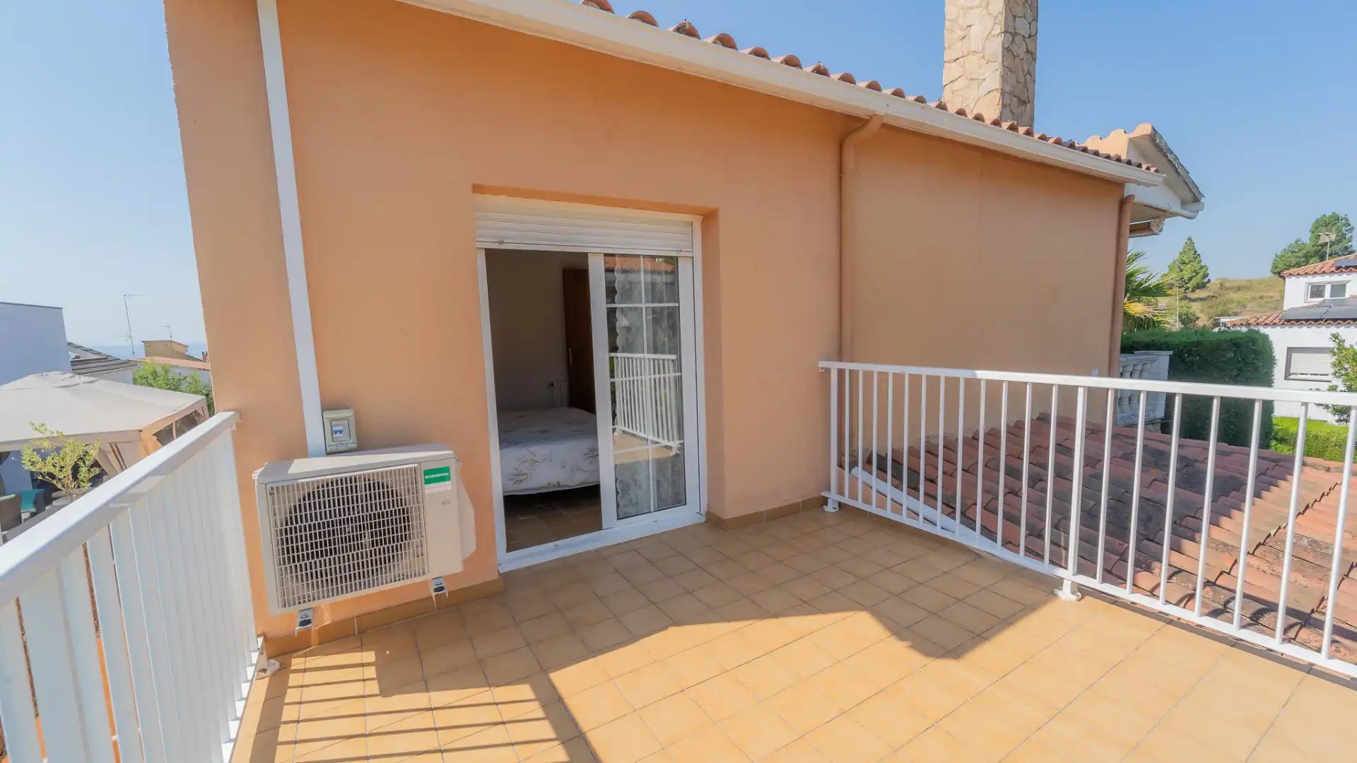 Terrace of Houses for sale in Pineda de Mar  with Heating, Private garden and Terrace