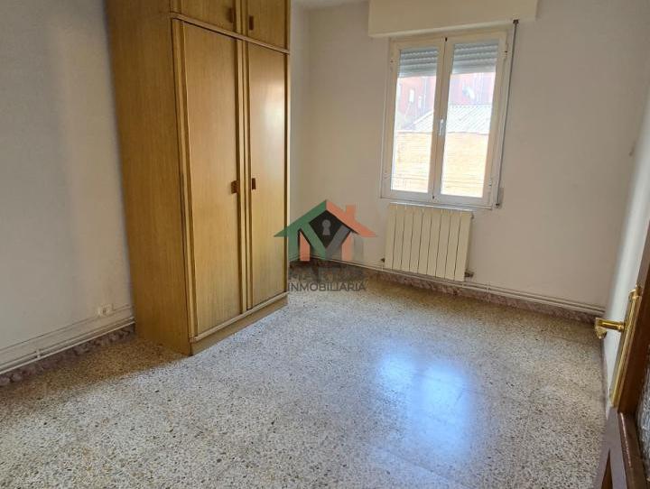 Photo 1 of Flat for sale in Trobajo del Camino, León