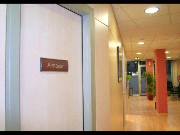 Local comercial en Alquiler en Carrer de les Medes, 8 en Vallcarca i els Penitents