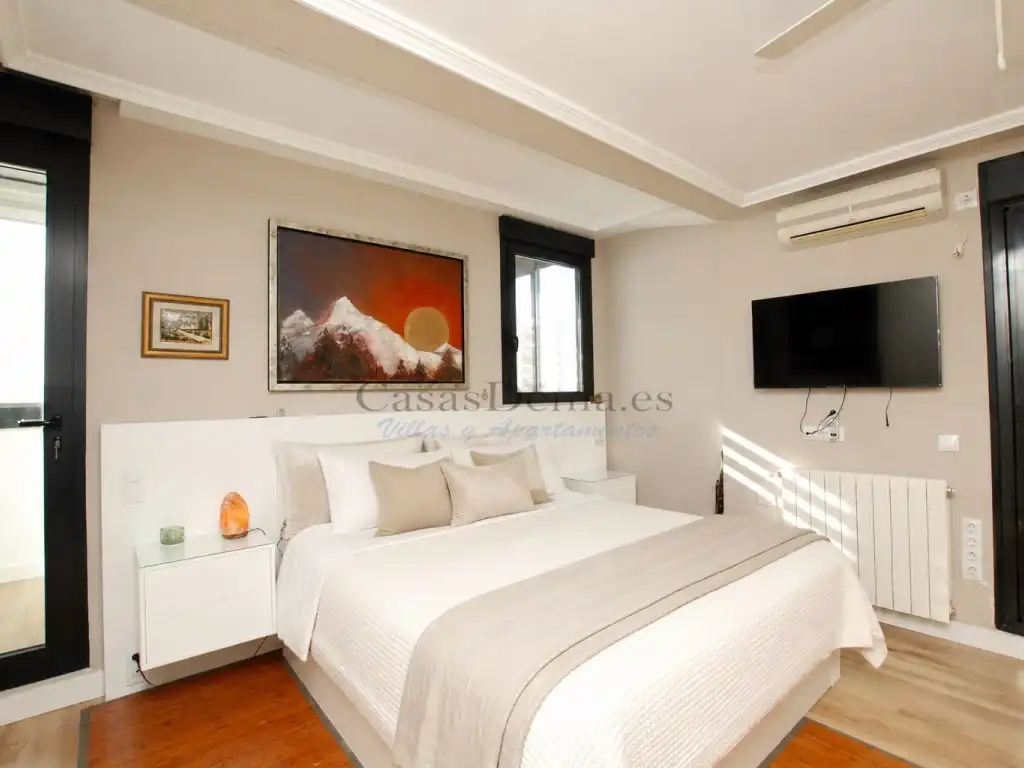 Bedroom of Attic for sale in Alcalá de Henares  with Private garden, Terrace and Swimming Pool