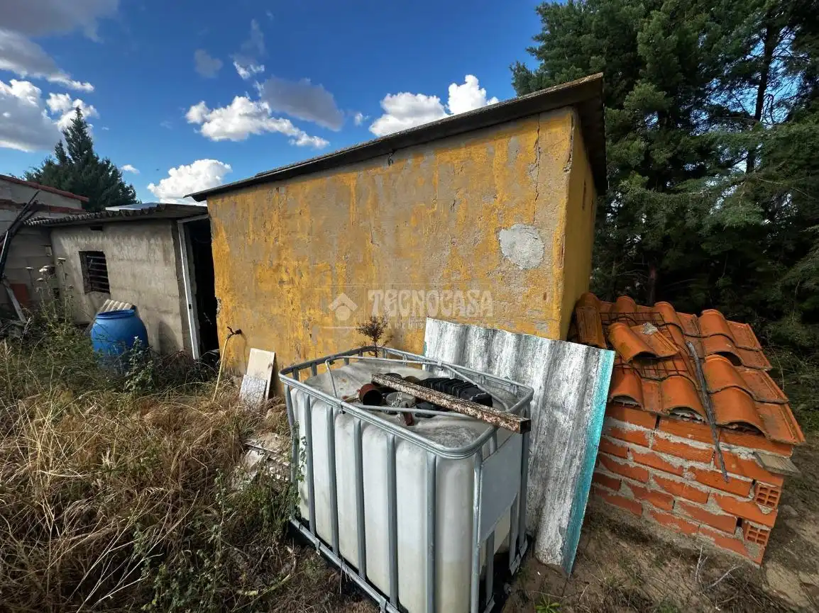 Land for sale in Guareña