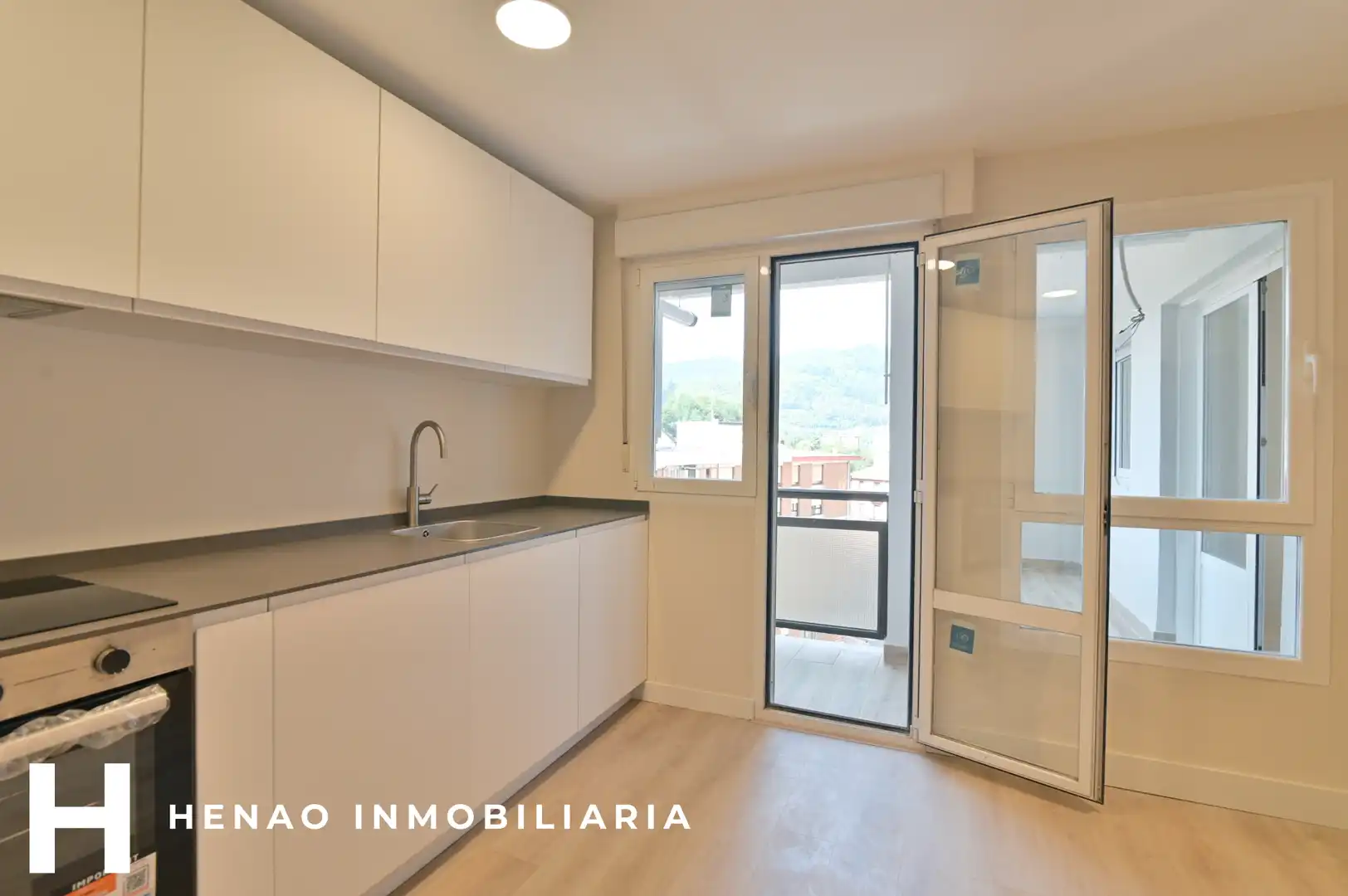 Terrassa de Pis en venda en Bilbao  amb Calefacció, Parquet i Terrassa