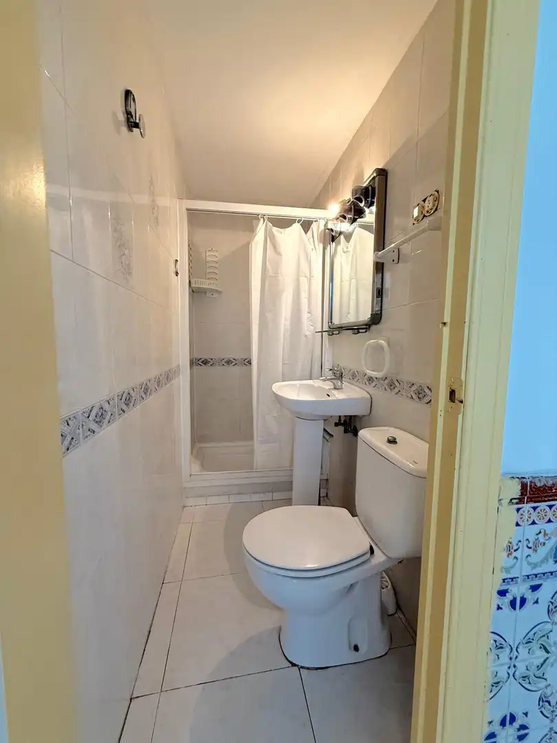 Baño de Apartamento en venta en Benidorm