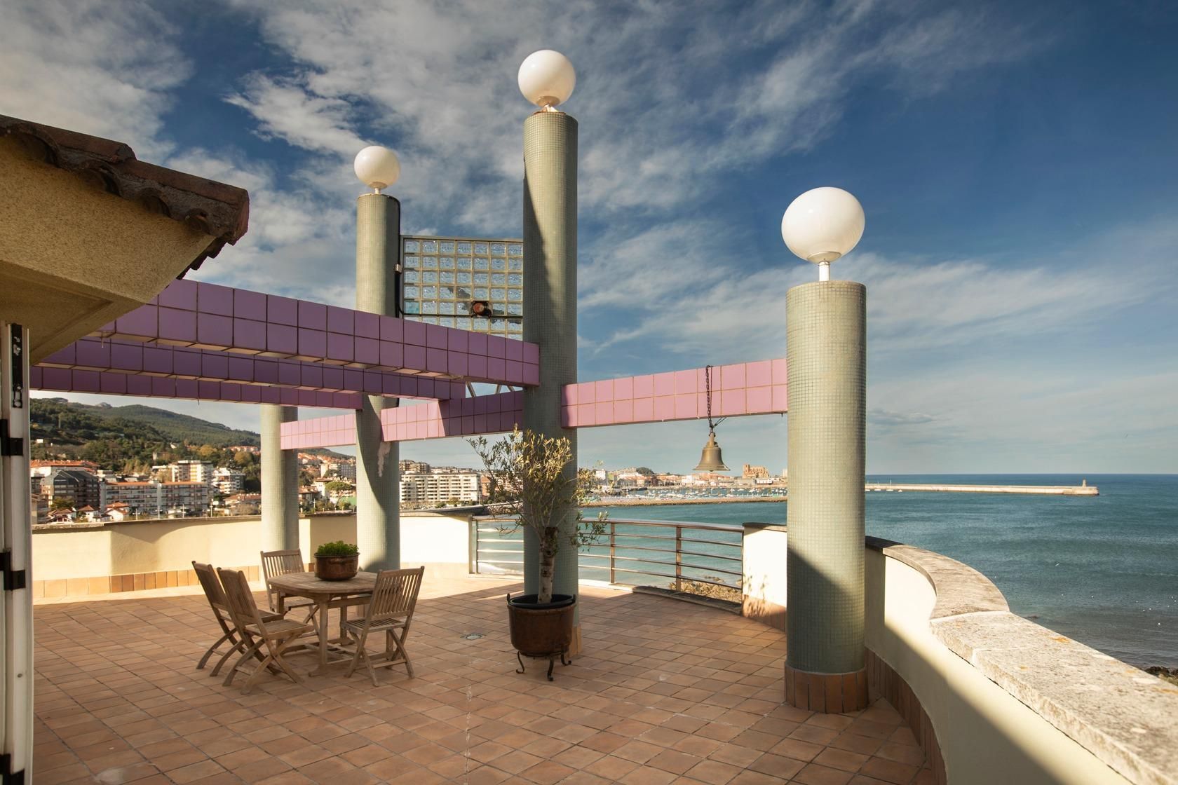 Terrace of Attic for sale in Castro-Urdiales  with Heating, Private garden and Terrace