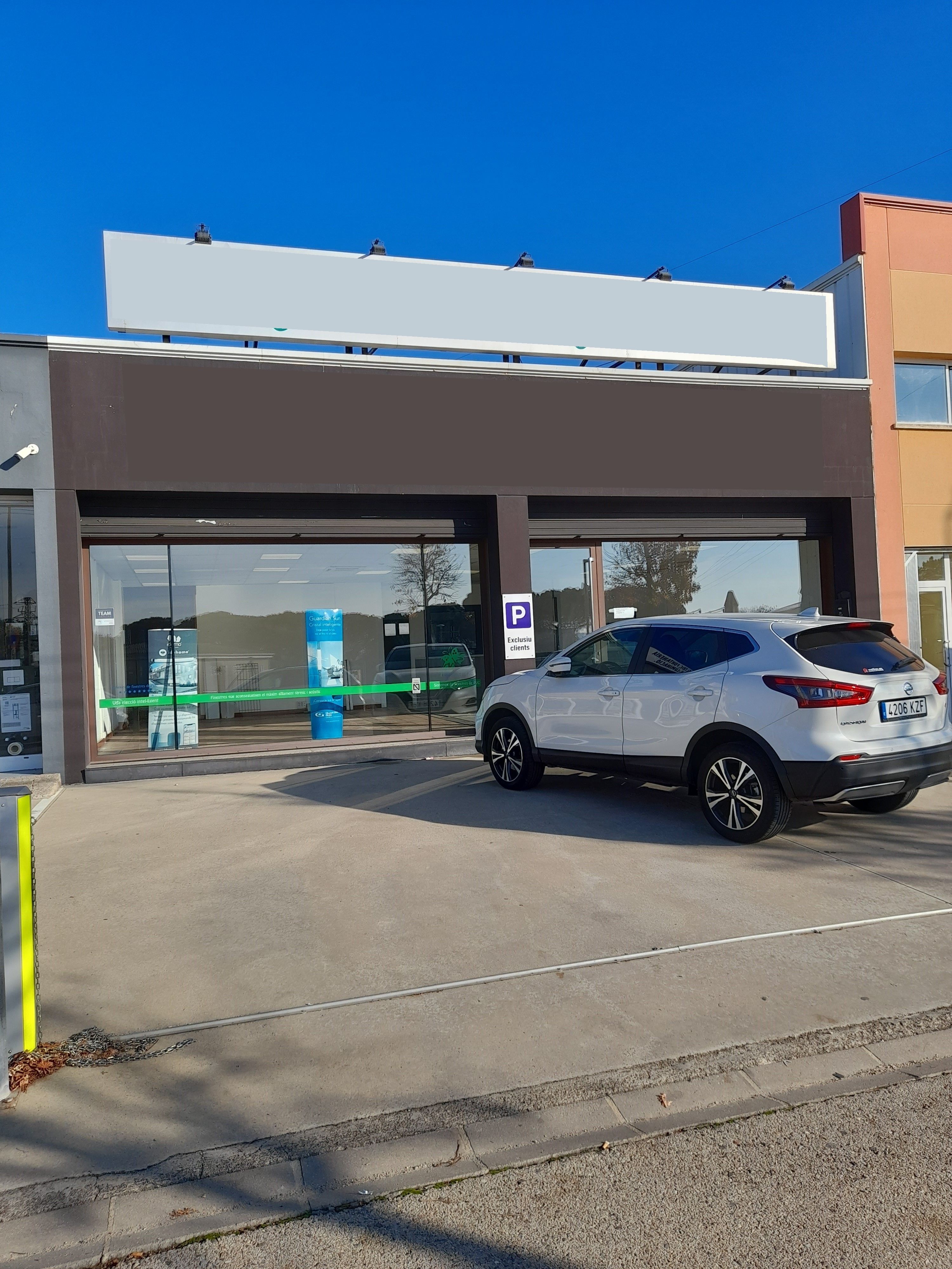 Aparcament de Nau industrial de lloguer en Sils