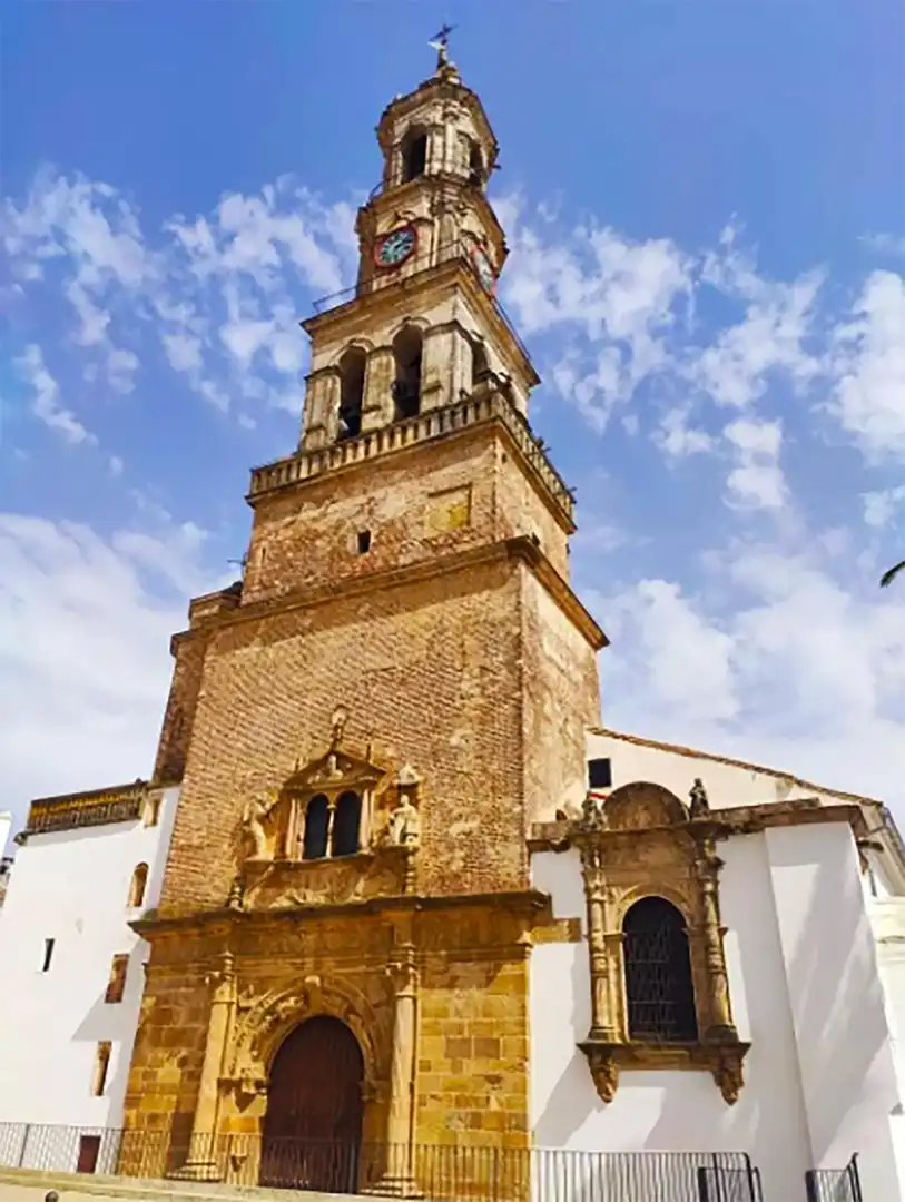 Vista exterior de Casa adosada en venda en Constantina amb Terrassa