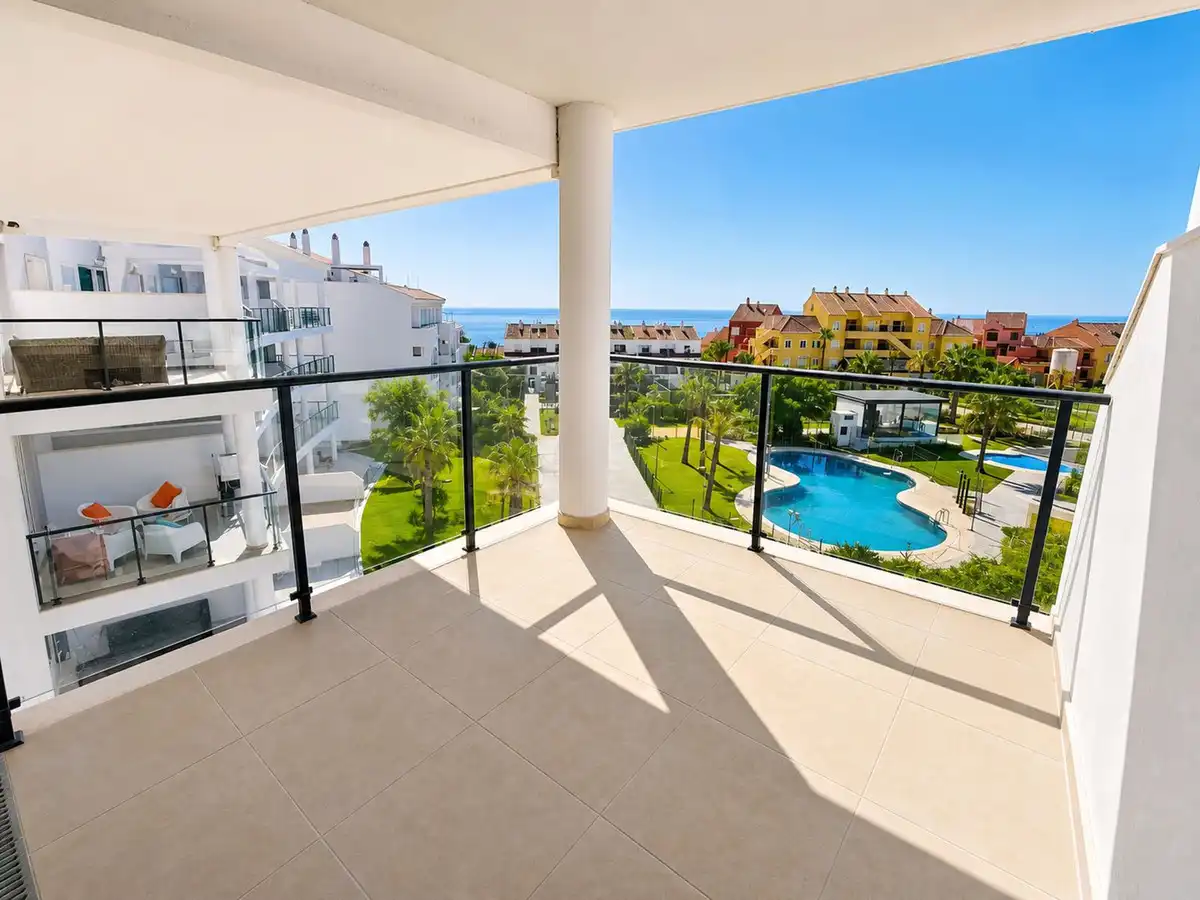 Apartament en venda a La Duquesa, imagen 2