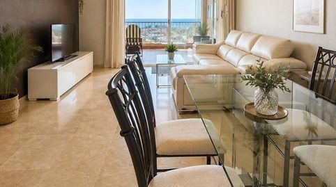 Foto 4 de Piso en venta en Los Pacos, Fuengirola