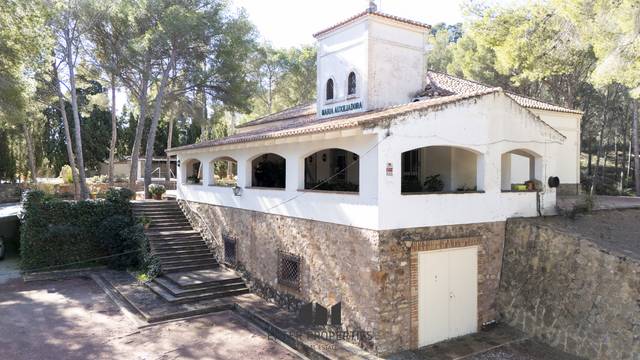 Casa-chalet en Venta en Monteamor - La Carrasca - El Peucal