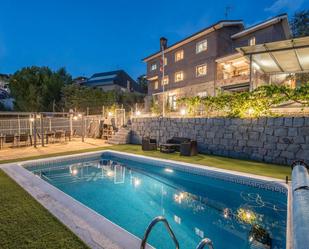 Piscina de Casa o xalet en venda en Torrelodones amb Aire condicionat, Terrassa i Piscina