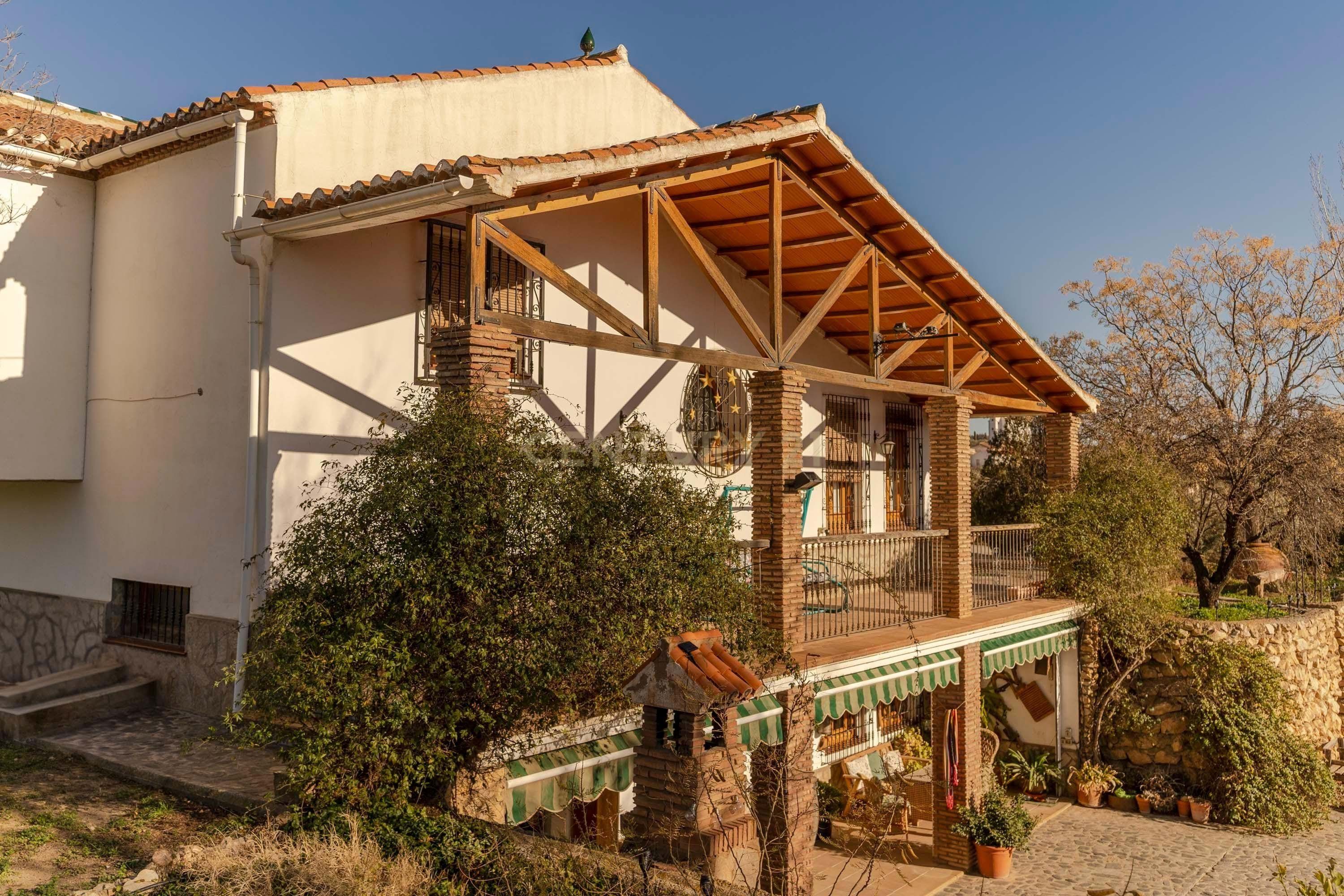Exterior view of House or chalet for sale in Guadix  with Terrace