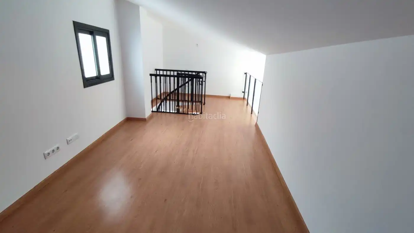 Piso con ascensor en alquiler en Carrer Llevant 16, imagen 8