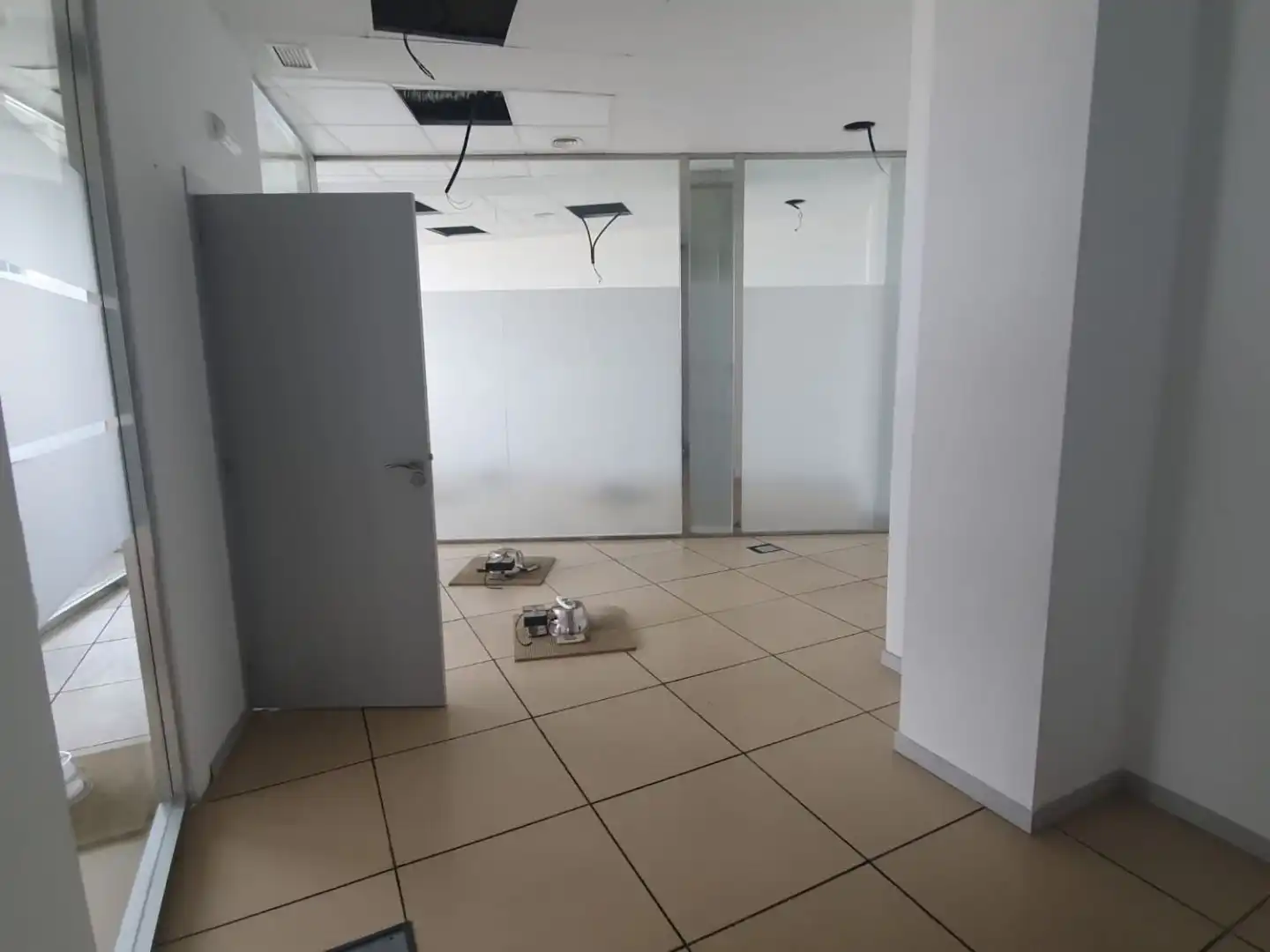 Oficina de lloguer a Calle Luis Fuentes Bejarano, imagen 12