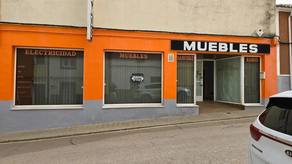 Exterior view of Buildings for sale in Aliseda  with Alarm