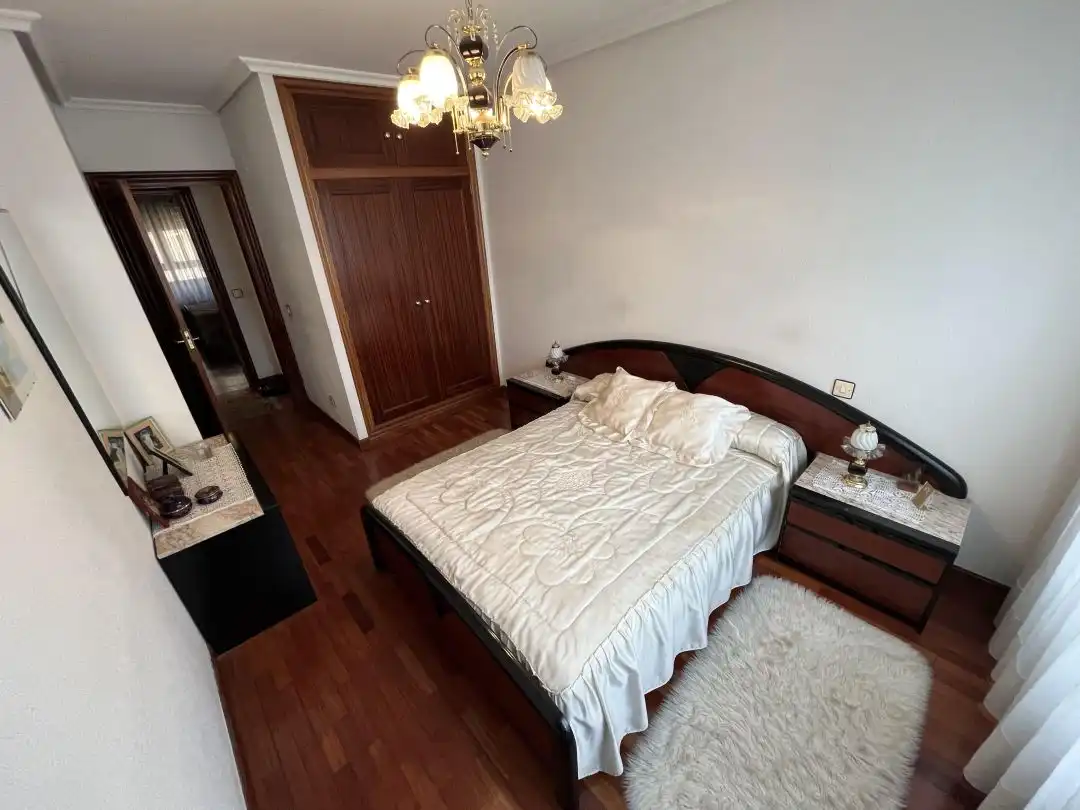 Habitación de Piso en venta en Medina de Pomar con Calefacción, Trastero y Amueblado