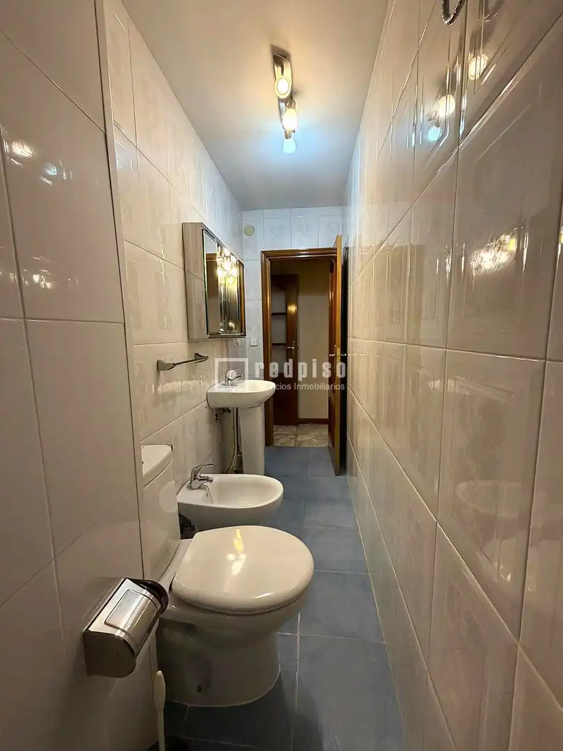 Badezimmer von Wohnung zum Verkauf in Madrid mit Heizung