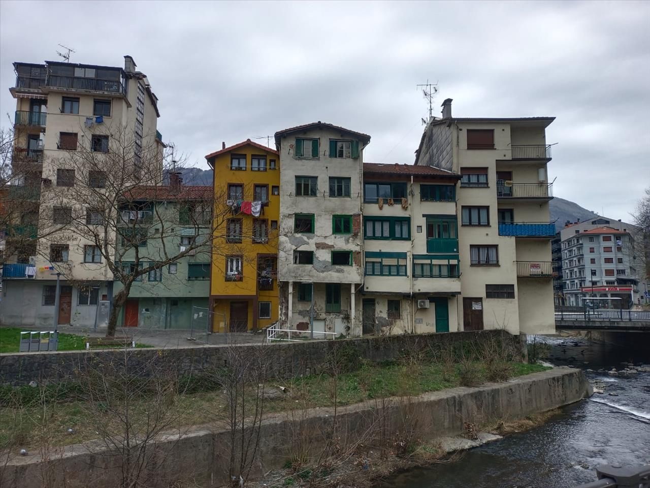Vista exterior de Piso en venta en Azkoitia