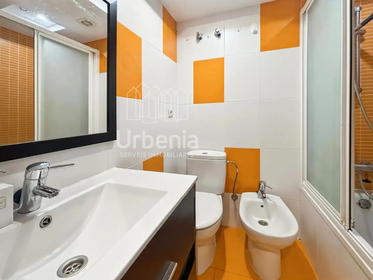 Bathroom of Flat for sale in Blanes  with Air Conditioner, Terrace and Swimming Pool