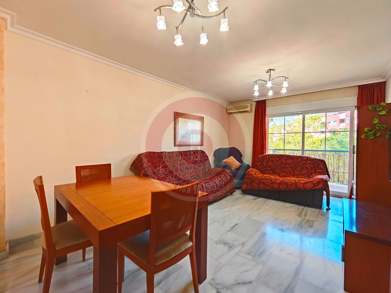 Sala d'estar de Pis en venda en Vélez-Málaga amb Terrassa i Piscina comunitària