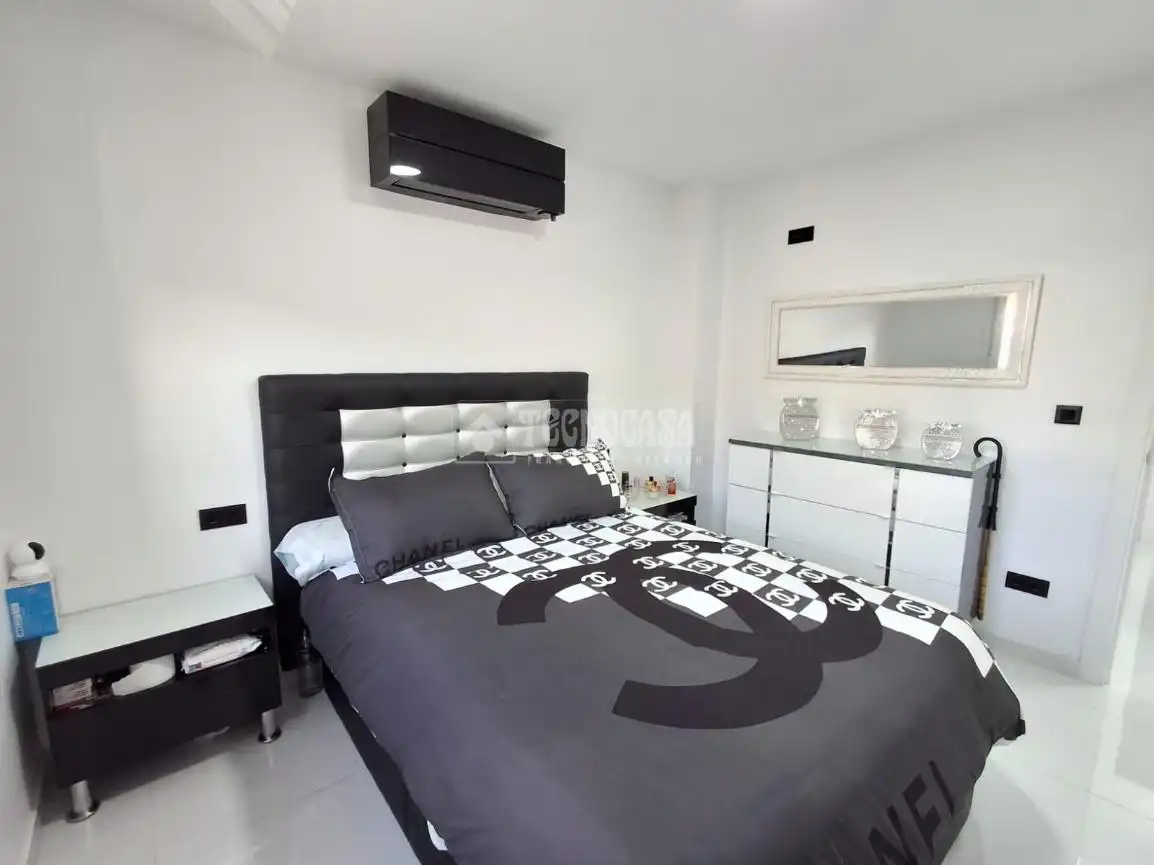 Bedroom of Detached homes for sale in La Carolina  with Air Conditioner and Balcony
