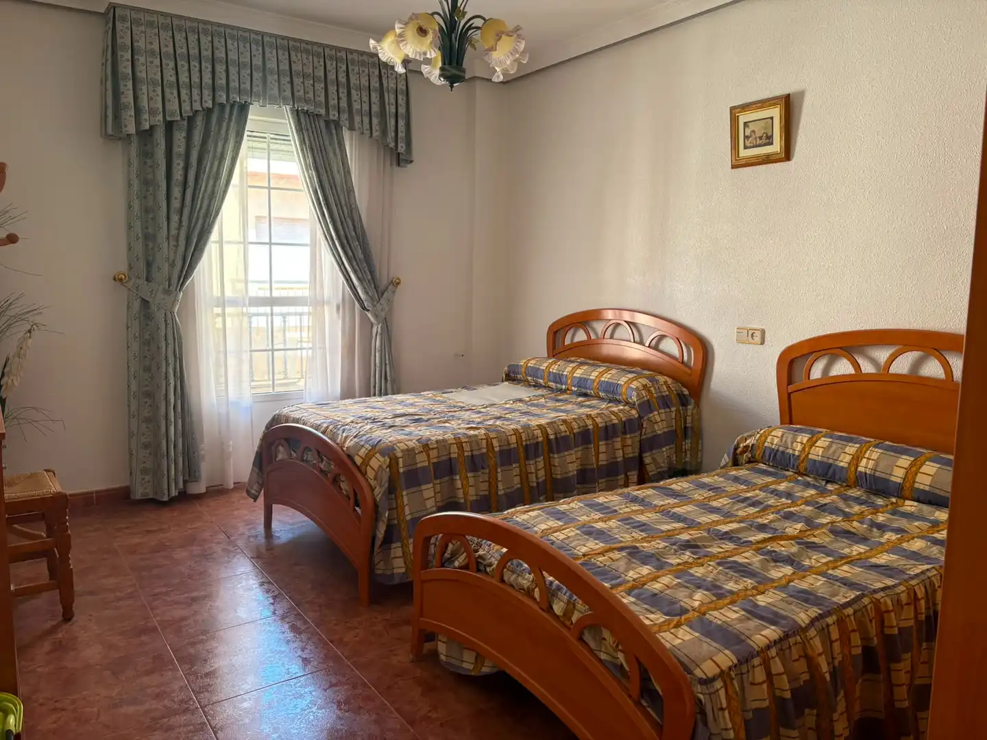 Habitación de Piso en venta en Pozo Alcón con Calefacción, Terraza y Amueblado