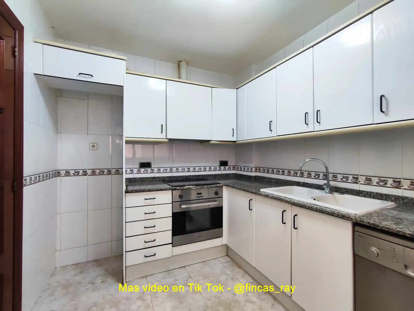 Cocina de Piso en venta en La Garriga con Calefacción y Horno