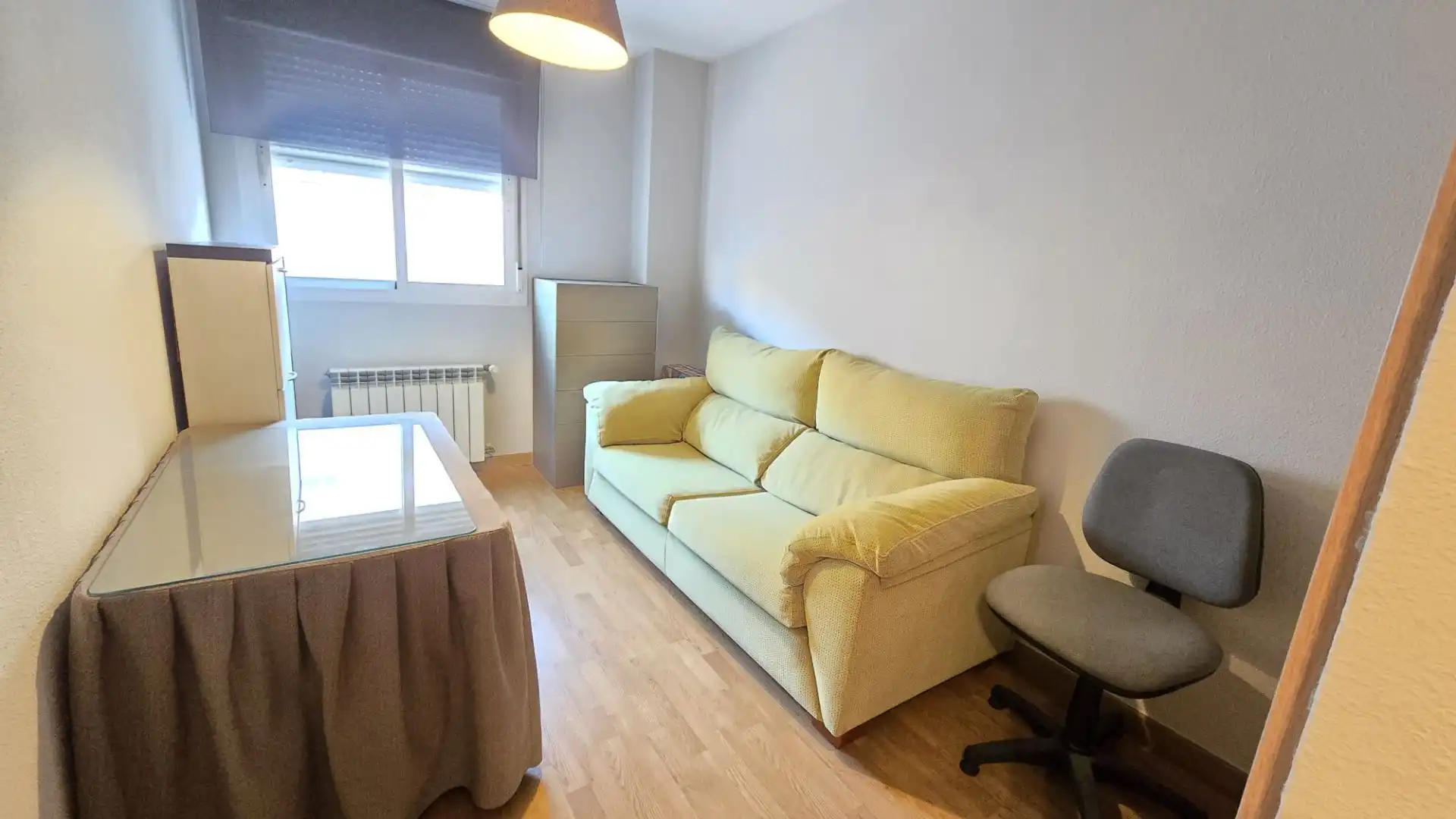 Sala de estar de Piso en venta en Parla con Calefacción, Terraza y Trastero