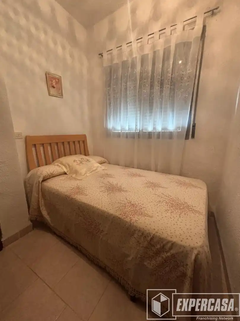 Habitación de Casa o chalet en venta en Torrent con Terraza, Trastero y Piscina