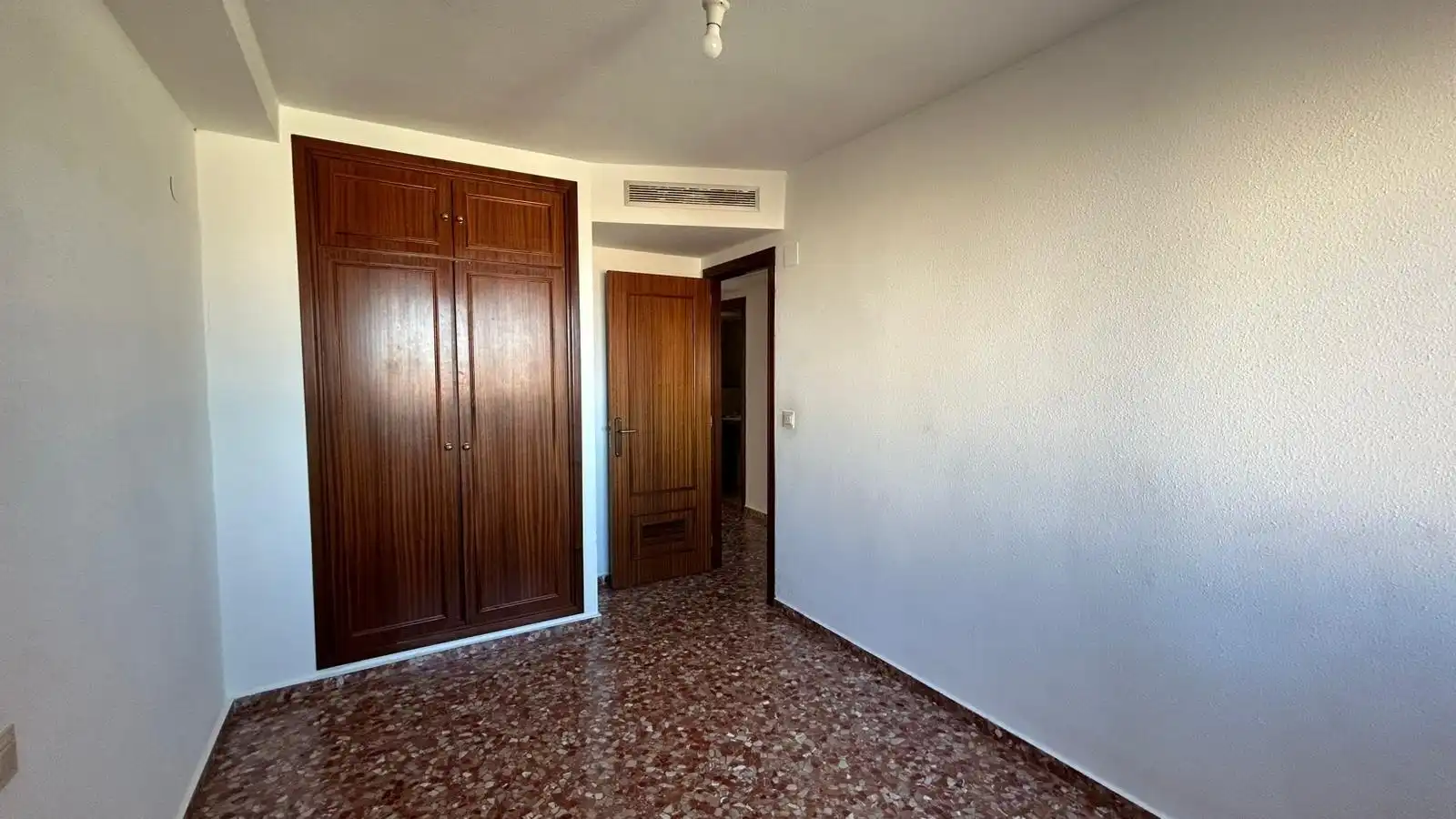 Habitación de Piso en venta en Valencia con Terraza