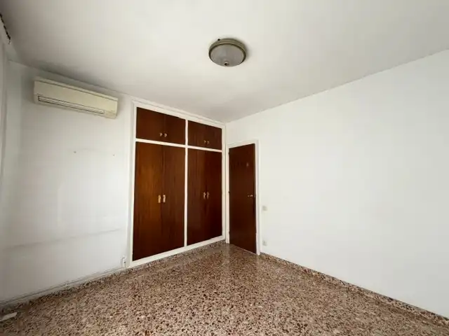 Habitación de Casa adosada en venta en Premià de Mar con Aire acondicionado, Calefacción y Jardín privado