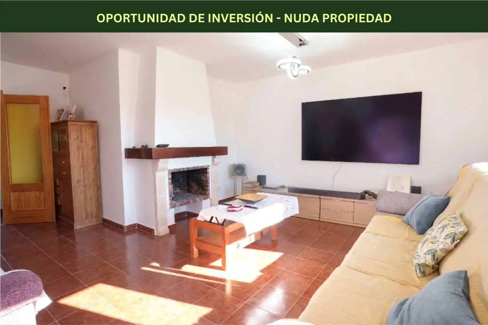 Chalet con terraza en venta en Calle París