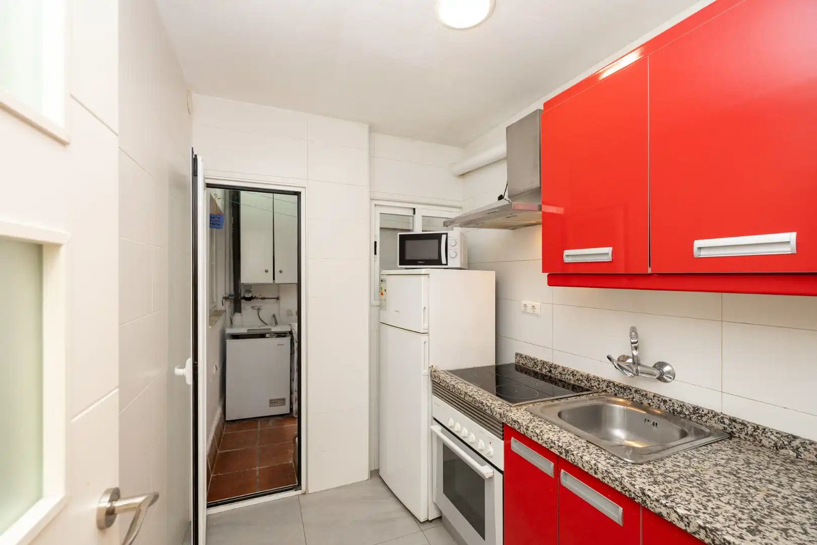 Cocina de Piso de alquiler en Granada con Aire acondicionado, Calefacción y Amueblado