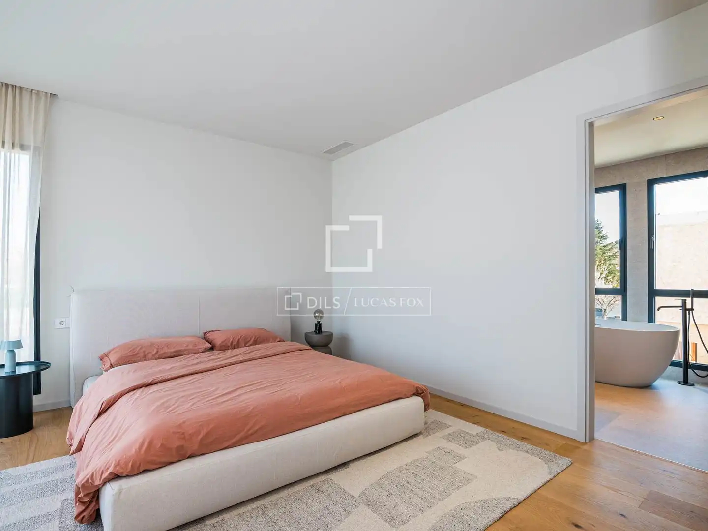 Dormitori de Casa o xalet en venda en Sant Cugat del Vallès amb Aire condicionat, Calefacció i Jardí privat