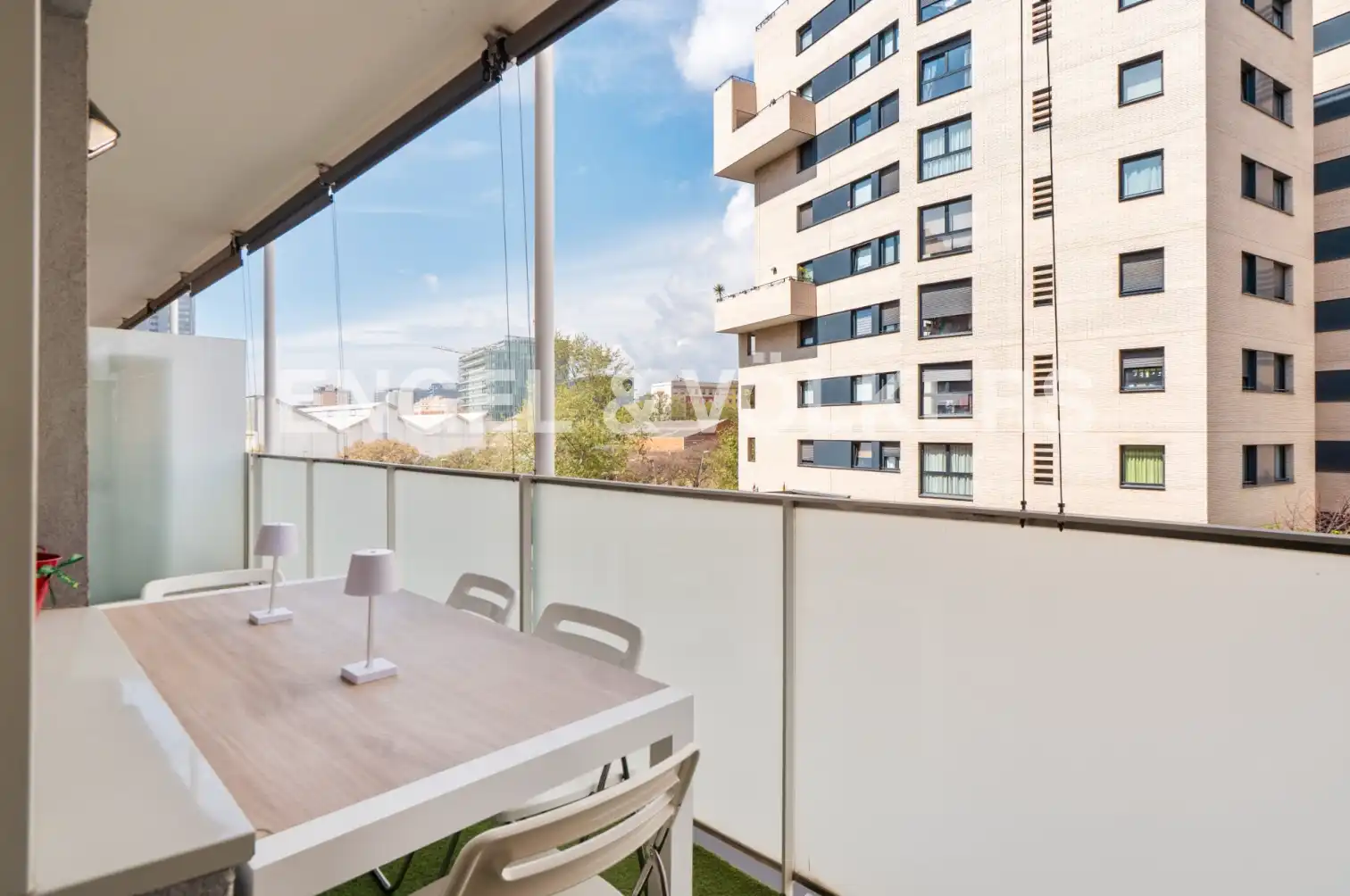 Terrace of Flat for rent in Barcelona  with Air Conditioner, Heating and Parquet flooring