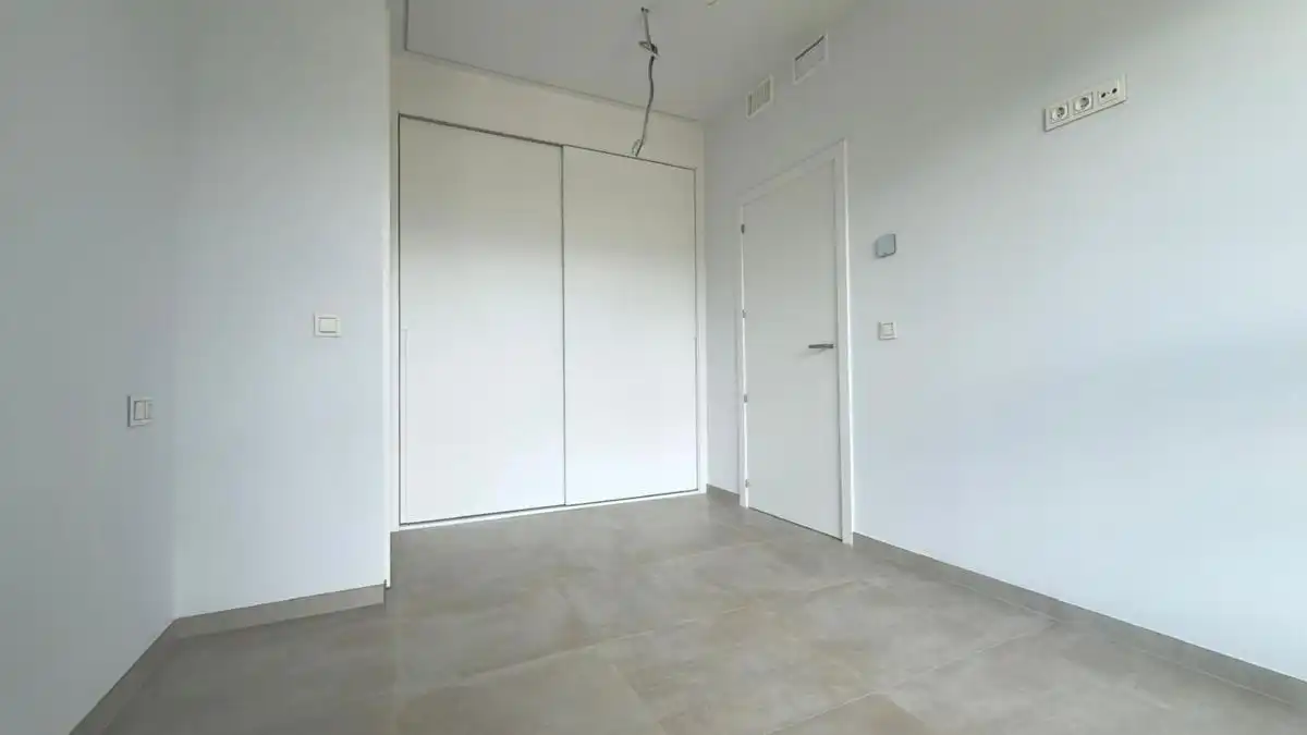Dormitori de Dúplex en venda en Villajoyosa / La Vila Joiosa amb Aire condicionat i Jardí privat