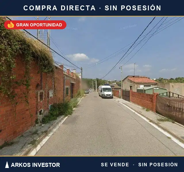 Vista exterior de Pis en venda en Rubí amb Traster