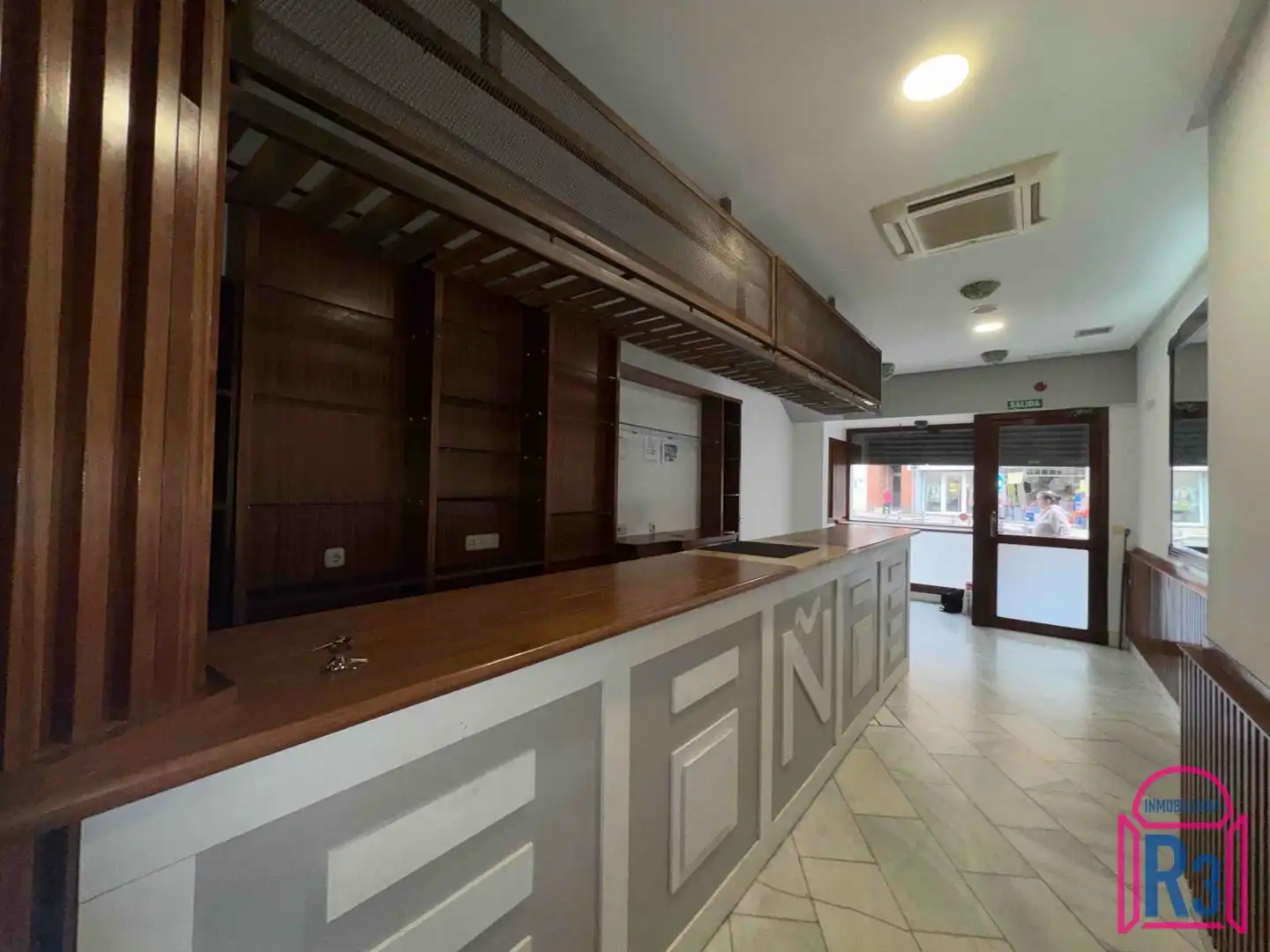Local comercial en venda a Santa Ana, imagen 7