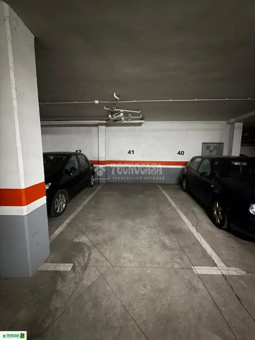 Parking de Piso en venta en Ciudad Real con Calefacción