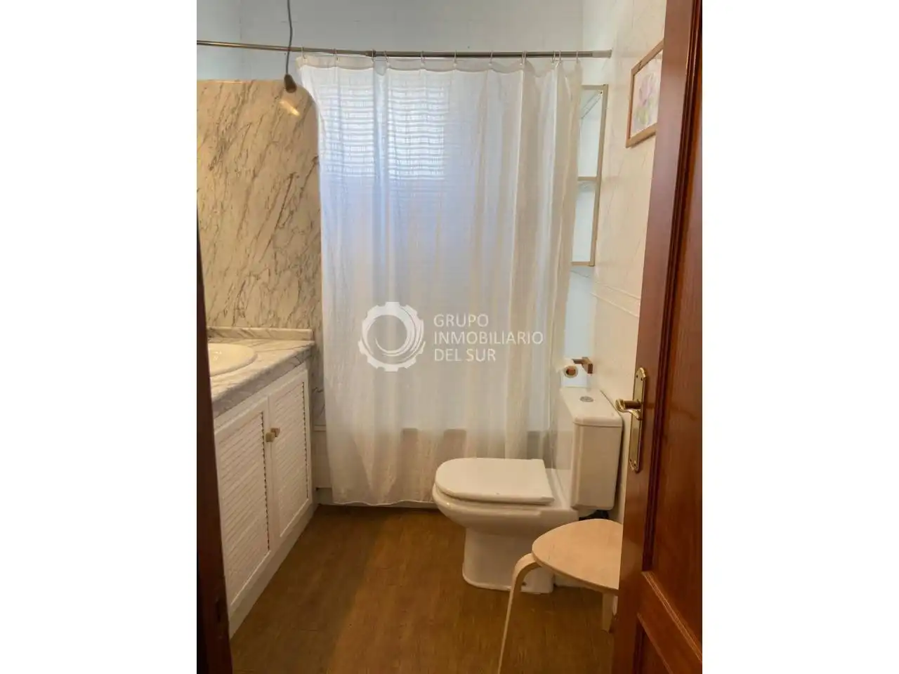 Bany de Casa adosada en venda en Puerto Real amb Aire condicionat, Jardí privat i Terrassa