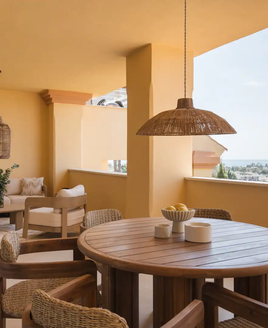 Apartament amb piscina en venda a Nueva Andalucía, imagen 2