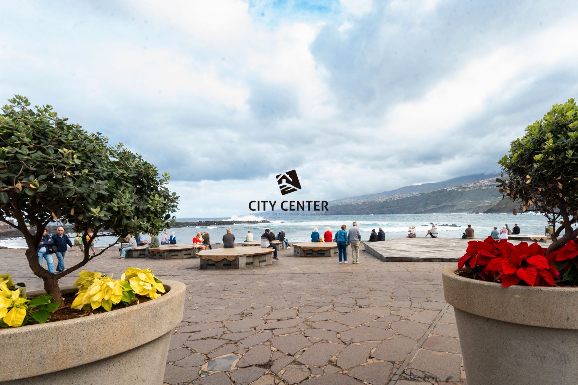 Exterior view of Apartment for sale in Puerto de la Cruz  with Furnished and Oven