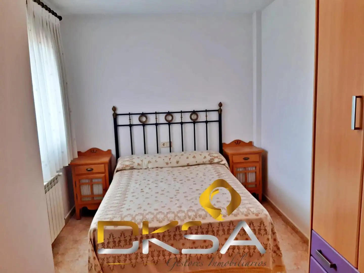 Schlafzimmer von Einfamilien-Reihenhaus zum Verkauf in Alcalà de Xivert mit Möbliert und Balkon