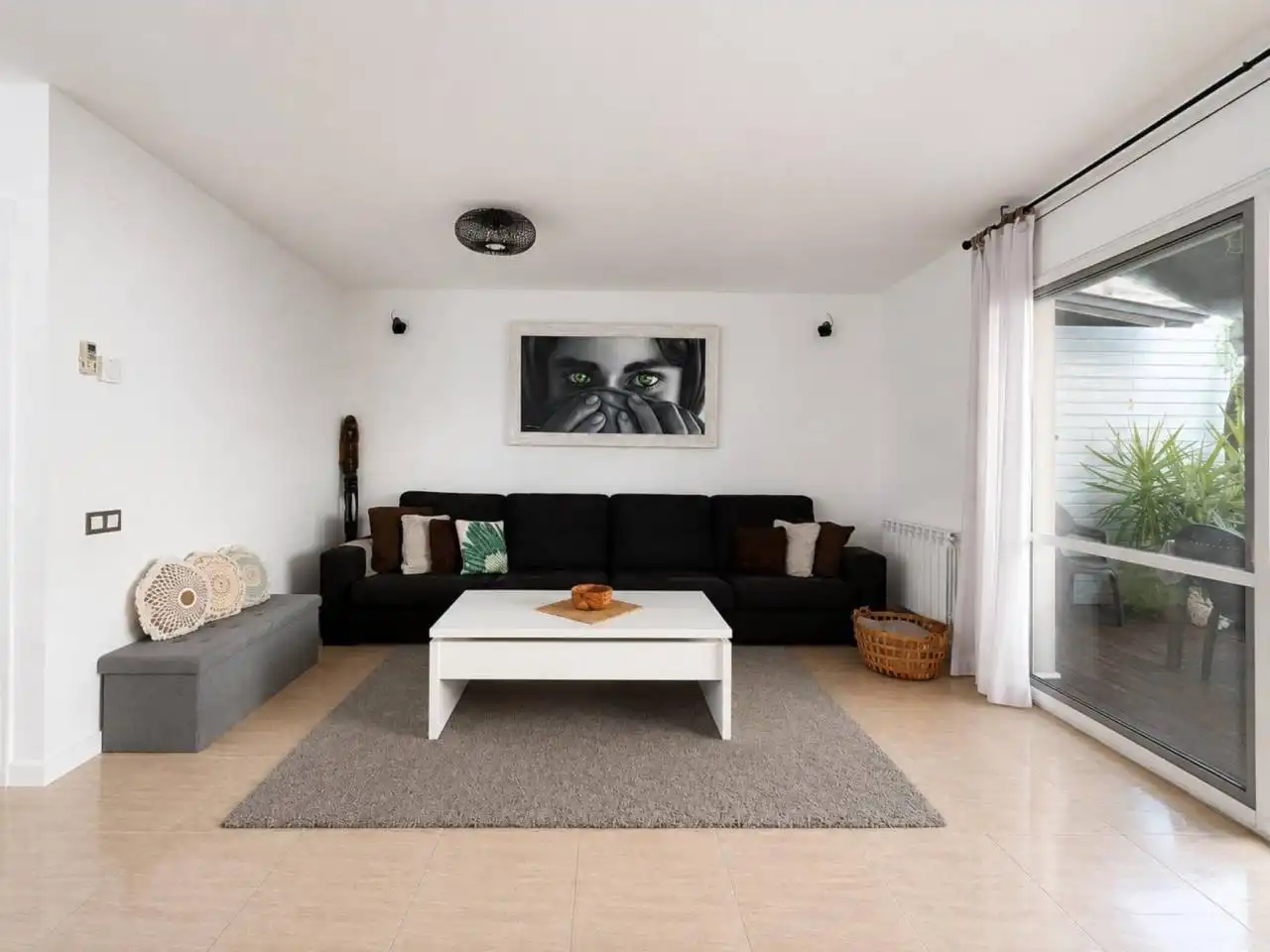 Sala d'estar de Casa o xalet en venda en Castellbisbal amb Aire condicionat, Calefacció i Jardí privat