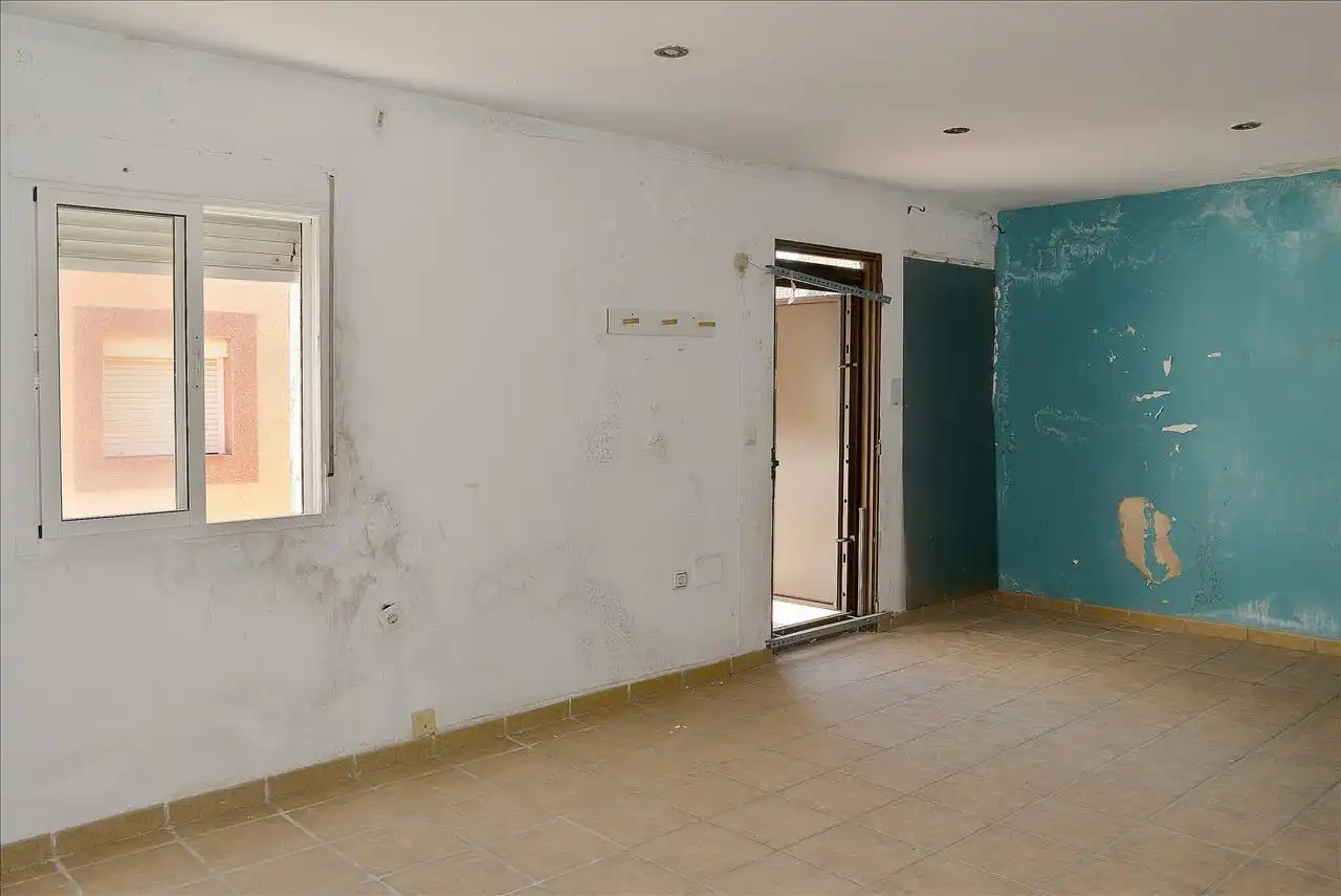 Casa adosada en venta en Algeciras con Terraza