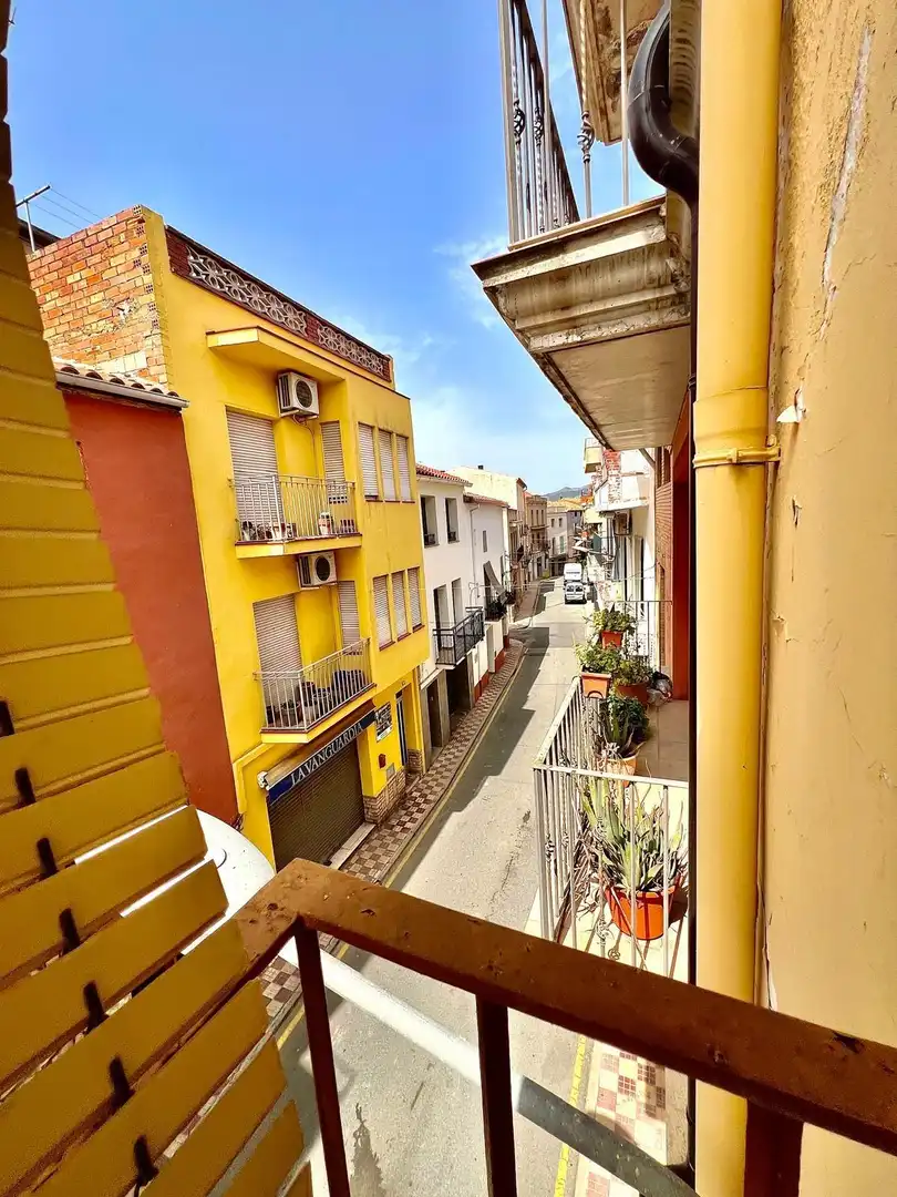 Vista exterior de Casa o xalet en venda en Riba-roja d'Ebre amb Aire condicionat, Calefacció i Terrassa
