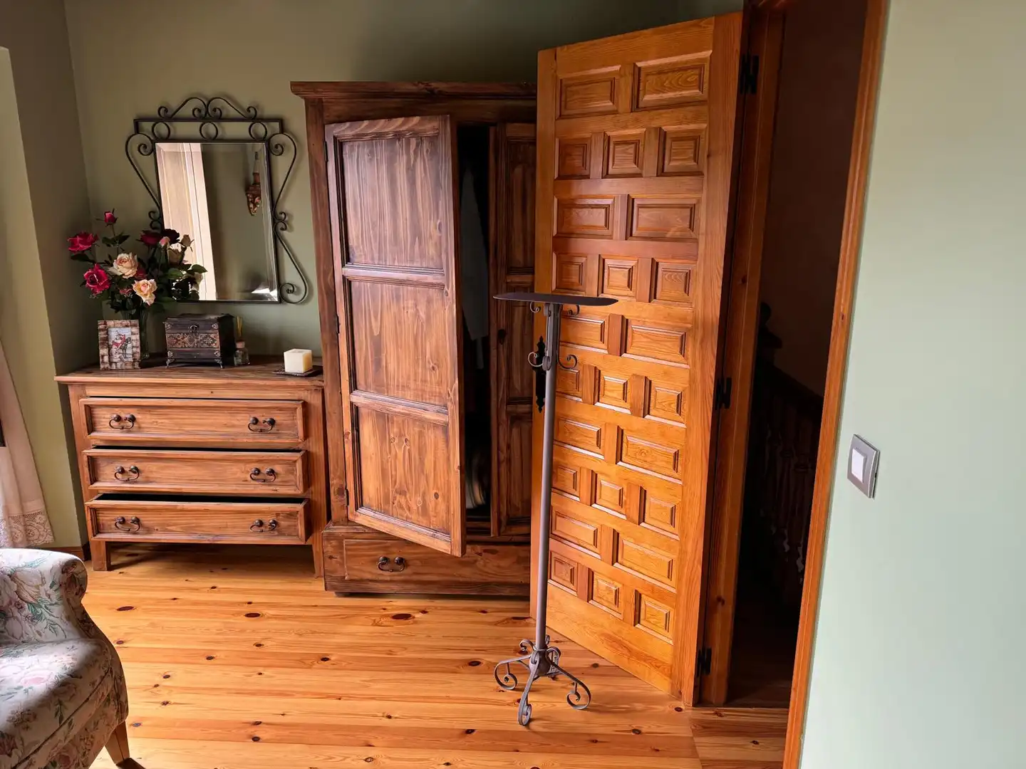 Bedroom of Houses for sale in Begonte  with Heating, Private garden and Furnished