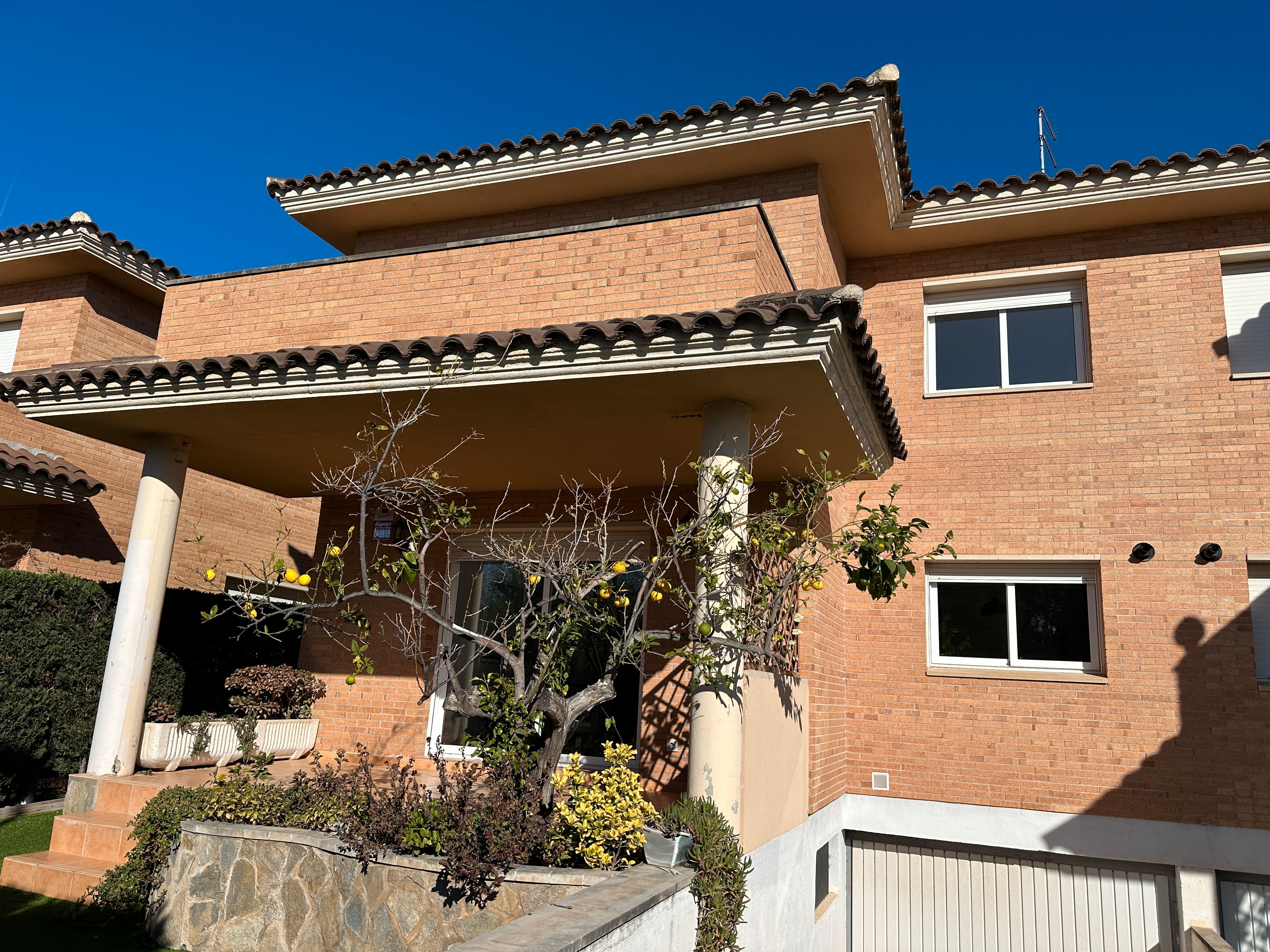 Single-family semi-detached to rent in N/A, Els Ametllers